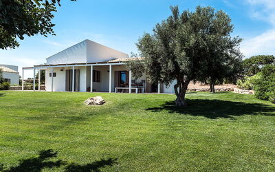 Isolina Rossa - Scicli, Sicilia