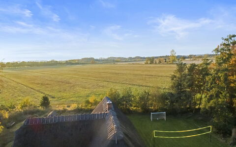Krok - 1.2Km from the Sea: Herbe, Prairie, Plaine, Paysage, Champ, Écorégion, Lot Terre, Zone Rurale, Prairie