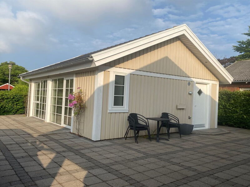 alwina - 1.5km From The Sea