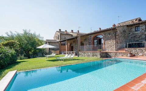 Le Masse - Greve In Chianti, Toscana: L'Eau, Ciel, Plante, Propriété, Bâtiment, Bleu Azur, Piscine, Chaise, Arbre, Loisir