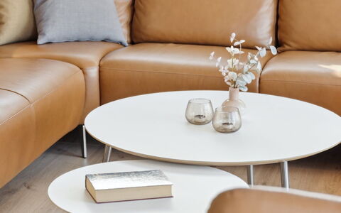 Ann - 1.3Km from the Sea: Salon, Parquet