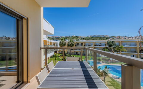 Jardins Marina T2 - Vip Properties: Appartement, Condominium, Balcon, Hôtel, Villa, Recours
