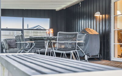 Svante - 600M from the Sea