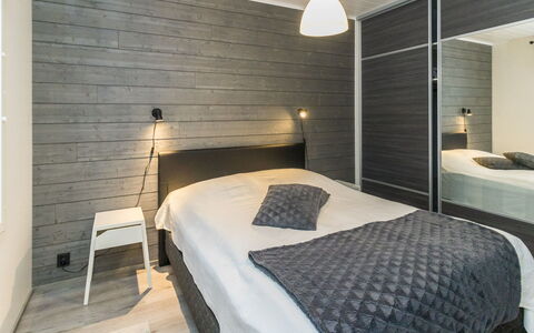 Villa Maria: Design Intérieur, Sol, Sol, Bois, Plafond, Chambre, Meubles, Lit, Luminaire, Éclairage