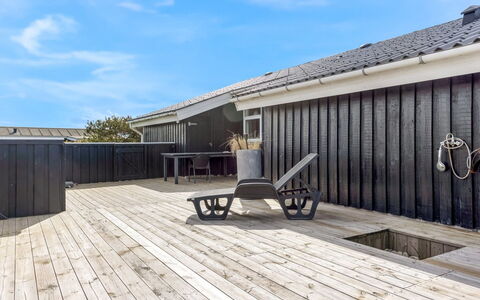 Arild - 300M from the Sea: Herbe, Prairie, Lot Terre, Chalet, Zone Rurale, Prairie, Batiments Jardin, Jardin, Cabanon