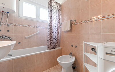 Logement:&nbsp;Ana 407.2