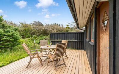 Gidske - 300M from the Sea