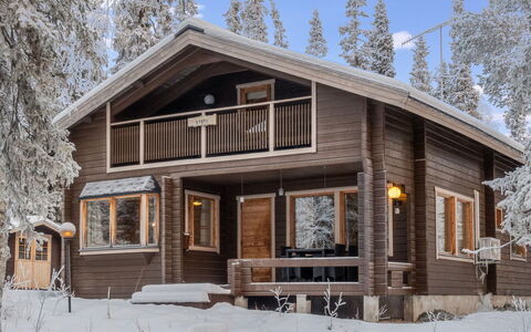 Lysti: Chalet, Maison, Domicile, Batiments Jardin, Siding, Cabane En Rondins, Ferme, Biens, Cabanon, Cour