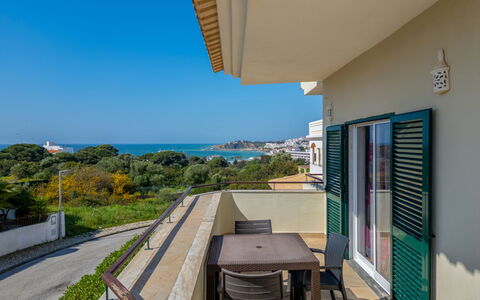 Monteiro V4 - Vip Properties: Bleu, Balcon, Mer, Appartement, Océan, Hôtel