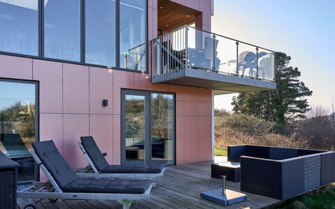 Rossella - 450M from the Sea: Bois, Toit, Architecture, Domicile, Maison, Chalet, Siding, Dur, Pente, Biens