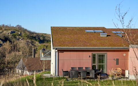 Rossella - 450M from the Sea: Bois, Toit, Architecture, Domicile, Maison, Chalet, Siding, Dur, Pente, Biens