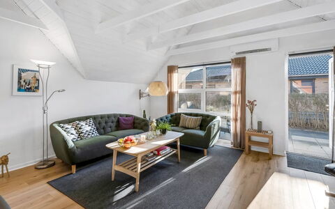 Malti - 1.3Km from the Sea: Meubles, Design Intérieur, Sol, Sol, Canapé, Bois, Parquet, Plafond, Salon, Pièce