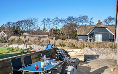 Malti - 1.3Km from the Sea