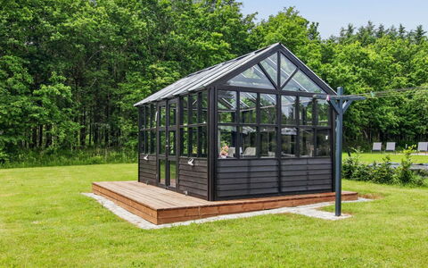 Alois - 31Km from the Sea: Jardin, Ombre, Verre, Structure En Plein Air, Daylighting, Conception, Dur, Batiments Jardin, Acier