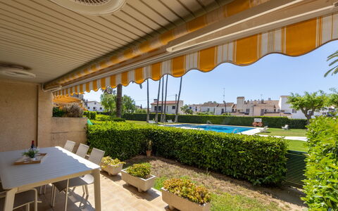Bahia Dorada: Ombre, Mobilier De Jardin, Jardin, Store, Eco Hôtel, Balcon, Cour, Aménagement Paysager, Structure En Plein Air, Cour