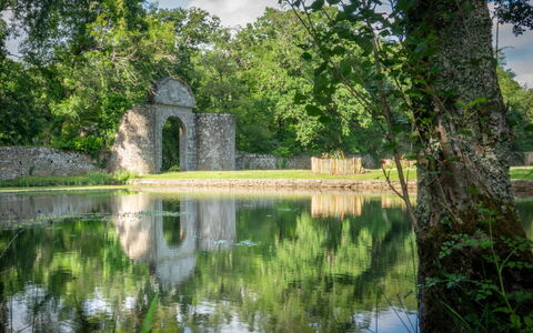 Erdeven 101: Arbre, Vert, La Nature, Paysage Naturel, Réflexion, Cambre, Jardin, Étang, Réservoir, Pont