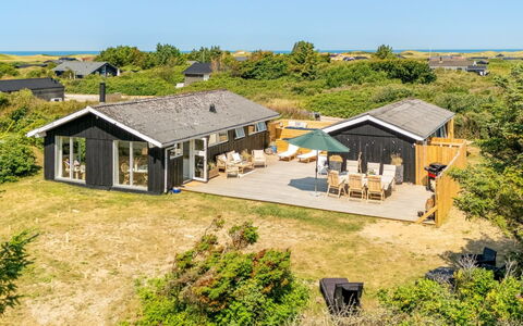 Zina - 600M from the Sea: Domicile, Chalet, Biens, Eco Hôtel