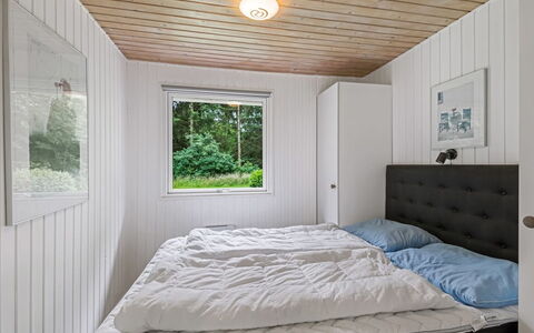 Tancred - 30Km from the Sea: Chambre, Bois, Lit, Design Intérieur, Plafond, Drap De Lit, Literie, Sol, Sol, Cadre De Lit