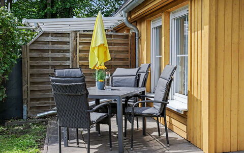 Schneider 2D: Bois, Meubles, Mobilier De Jardin, Chaise, Sol, Porche, Pot De Fleur, Dur, Tache De Bois, Plate-Forme
