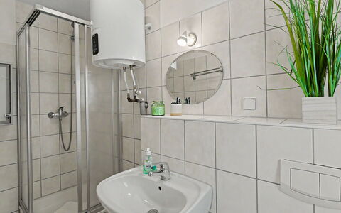 Schneider 2D: Design Intérieur, Luminaire Plomberie, Lavabo, Salle De Bains, Sol, Sol, Évier, Robinet, Plomberie, Pièce