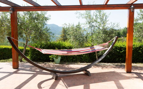 Villa Trivigno: Mobilier De Jardin, Jardin, Ombre, Patio, Balançoire, Eco Hôtel, Matériau Naturel, Dur, Conception