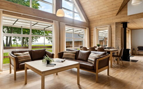 Månviva - 150M to the Fjord: Bleu, Arbuste, Chalet, Couverture De Sol, Jardin, Biens, Ombre, Aménagement Paysager, Ferme, Eco Hôtel