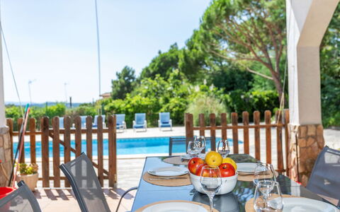 Dalia: Meubles, Mobilier De Jardin, Chaise, Table, Tableau De Plein Air, Table Cuisine Et Salle A Manger, Recours, Piscine, Ombre, Eco Hôtel