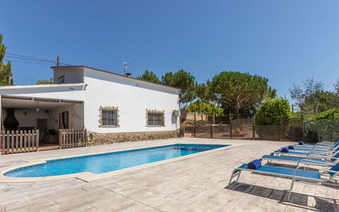 Dalia: Piscine, Composite, Ombre, Recours, Mobilier De Jardin, Tuile, Hôtel, Villa, Centre De Loisirs