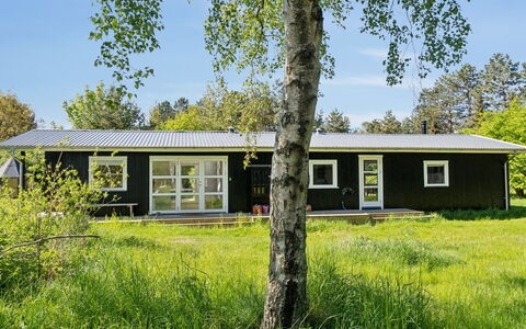 Iliane - 450M from the Sea: Bois, Toit, Architecture, Domicile, Maison, Chalet, Siding, Dur, Pente, Biens
