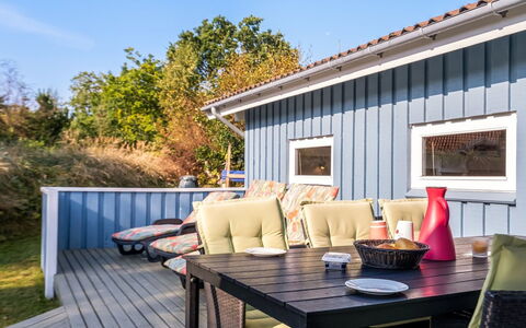 Amai - 100M from the Sea: Bois, Domicile, Porche, Plate-Forme, Dur, Toit, Tache De Bois, Parquet, Eco Hôtel