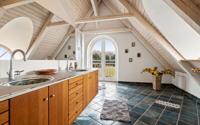 Herlek - 450M from the Sea