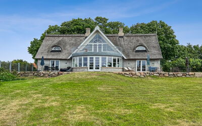 Herlek - 450M from the Sea