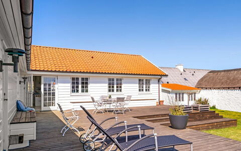 Jeppe - 200M from the Sea: Plafond, Sol, Design Intérieur, Sol, Composite, Meubles, Recours, Hôtel, Conception, Daylighting