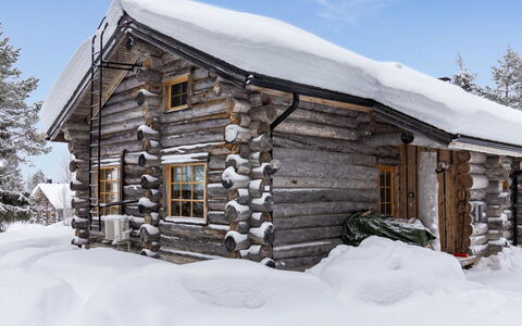 Kelovalta 1B: Bois, Neige, Chalet, L'Hiver, Toit, Domicile, Gelé, Cabane En Rondins, Siding, Pente
