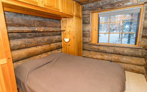 Kelovalta 1B: Bois, Neige, Chalet, L'Hiver, Toit, Domicile, Gelé, Cabane En Rondins, Siding, Pente
