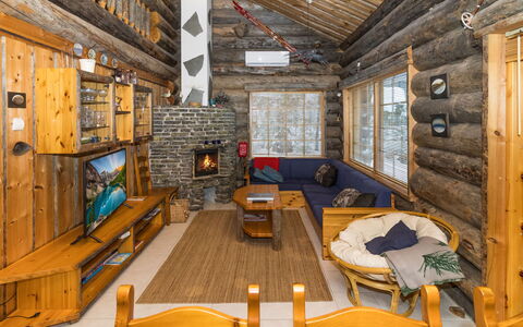Kelovalta 1B: Bois, Plafond, Chalet, Domicile, Meubles, Cabane En Rondins, Tache De Bois, Pièce, Dur, Faisceau