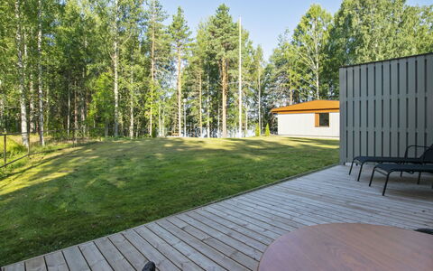 Mäntyranta 1: Herbe, Bois, Lot Terre, Jardin, Aménagement Paysager, Ombre, Pelouse, Cour, Batiments Jardin, Dur