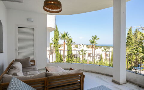 Las Brisas Estepona Golf: Appartement, Balcon, Chaise, Table Cuisine Et Salle A Manger, Mobilier De Jardin, Plante D'Appartement, Hôtel, Balustre