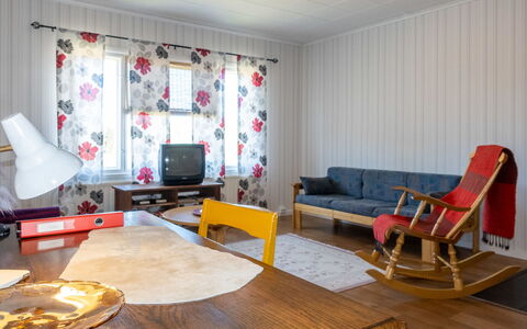 Juotas Village: Bois, Chalet, Maison, Domicile, Porte, Dur, Batiments Jardin, Tache De Bois, Cabane En Rondins, Planche