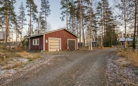Villa Kuorinka: Lit, Meubles, Chambre, Design Intérieur, Literie, Drap De Lit, Sol, Bois, Sol, Pièce