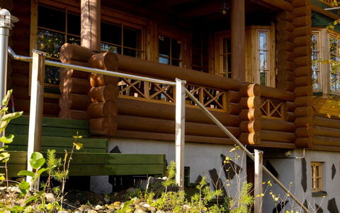 Villa Tunturitervakko: Bois, Porche, Chalet, Dur, Tache De Bois, Cabane En Rondins, Balustre, Balcon, Balustrade, Planche