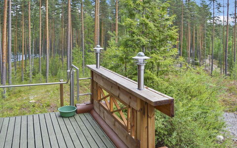 Villa Tunturitervakko: Bois, Plate-Forme, Dur, Balustrade, Mélèze, Clôture, Des Bois, Porche, Planche