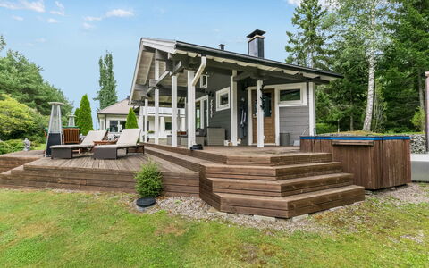Villa Jokiranta: Bois, Chalet, Domicile, Cabane En Rondins, Lumber, Siding, Dur, Matériau Naturel, Batiments Jardin, Cabane
