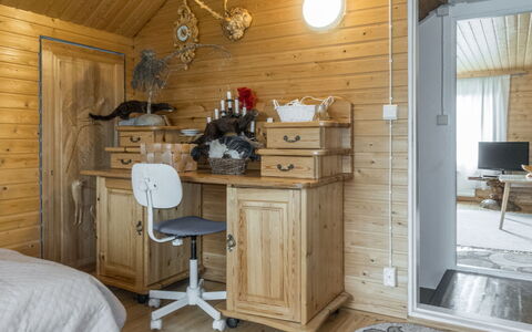 Käpylä: Meubles, Design Intérieur, Sol, Sol, Table, Plafond, Table Cuisine Et Salle A Manger, Éclairage, Chaise, Domicile