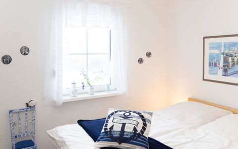 Henneberg: Chambre, Lit, Linge, Textile, Meubles, Design Intérieur, Drap De Lit, Literie, Sol, Domicile