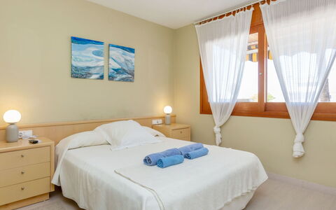 Luxus: Meubles, Design Intérieur, Bois, Sol, Plafond, Sol, Pièce, Éclairage, Lit, Chambre