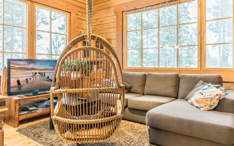 Villa Kipinä: Domicile, Chalet, Toit, Biens, Ombre, Ferme, Pelouse, Aménagement Paysager, Jardin, Cour