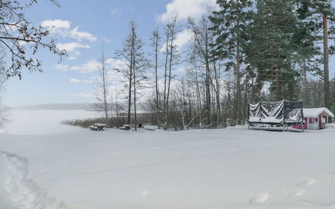 Villa Lagerlöf: Arbre, Banque, Maison, Chalet, Lac, Étang, Forêt, Cabane En Rondins