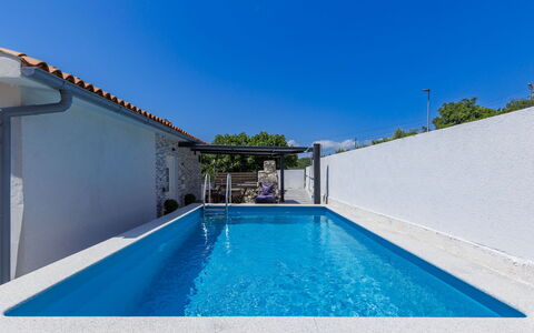 Tatiana: Bleu, Piscine, Composite, Recours, Caractéristique De L'Eau, Tuile, Hôtel