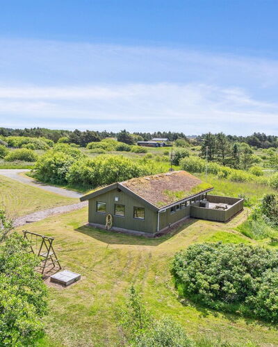 Hunlef - 1.7Km from the Sea